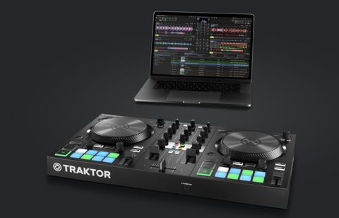 Traktor Kontrol S2: 2-channel DJ controller