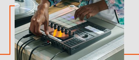 Maschine+: Standalone drum machine & sampler for beatmakers